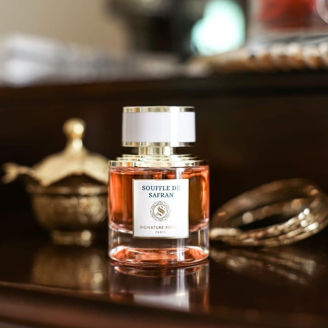 flacon de parfum souffle de safran fragrance boisé intense niche homme